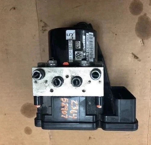 Bomba y módulo ABS 2013-2015 Volkswagen Passat