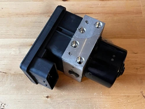 Bomba y módulo ABS 2006 2007 2008 2009 2010 Mazda 5 7N61