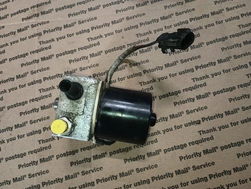 Bomba ABS 2003-2006 Chevrolet GMC Yukon Tahoe Escalade precarga
