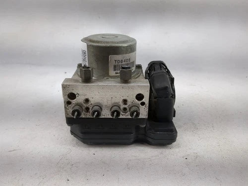 Bomba y módulo ABS 2012-2015 Nissan Rogue RZD34