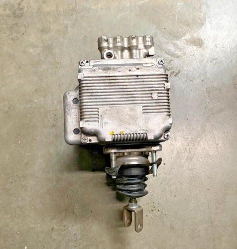 Bomba y módulo ABS 2010-2015 Toyota Prius y 47210-47310