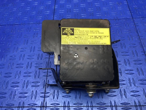 Bomba y módulo ABS 2018-2025 Lexus LC500 5.0L 44510-11010