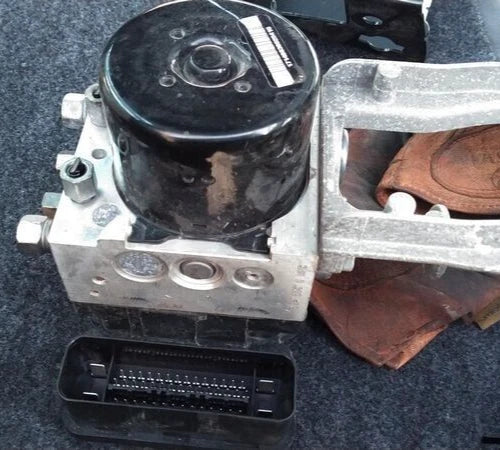 Bomba ABS 2011-2012 Dodge Charger Chrysler 300