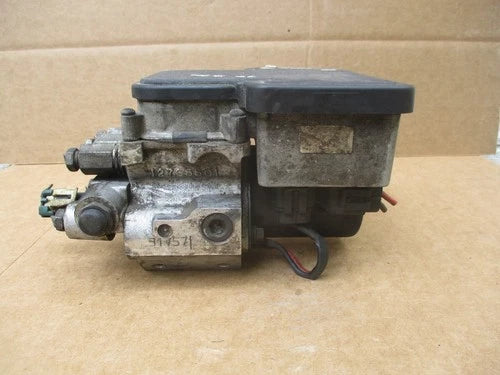 Bomba y módulo ABS 97 1997 GMC Yukon 12765501