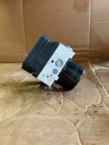 Bomba ABS 2012-2013 Mazda BFD2-437AZ