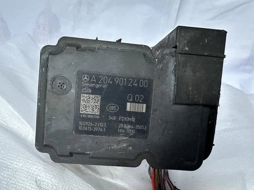 Bomba ABS Mercedes-Benz c clase A2049012400 2.1 diésel W204 2007-2015