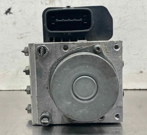 Bomba y módulo ABS 2012-2013 Toyota Corolla 1.8L