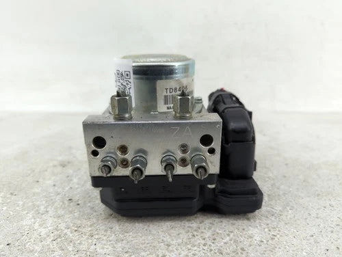 Bomba y módulo ABS 2014-2015 Nissan Leaf LF36T