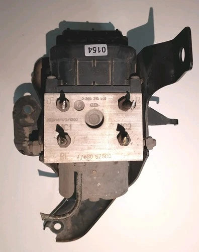 Bomba y módulo ABS 2001-2002 Nissan Frontier 47660 9Z500 A0154
