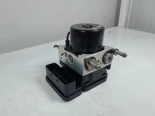 Bomba y módulo ABS 2009-2013 Suzuki Grand Vitara 77K0 06.2102-1031.4