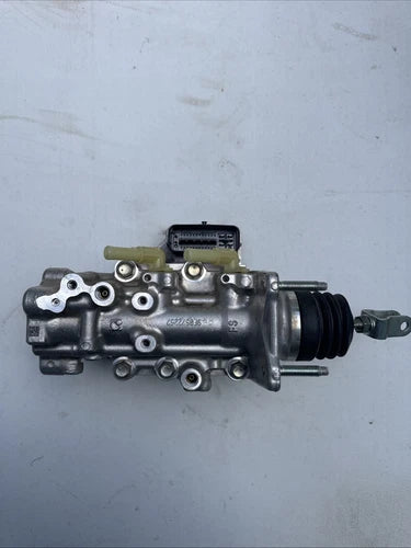 Cilindro maestro de freno ABS 2019-2020 Toyota Rav4 híbrido 47210-42190