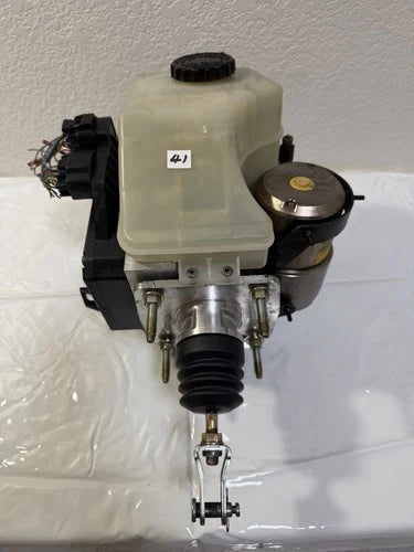Servofreno ABS 2001-2002 Lexus GS400 GS300 maestro