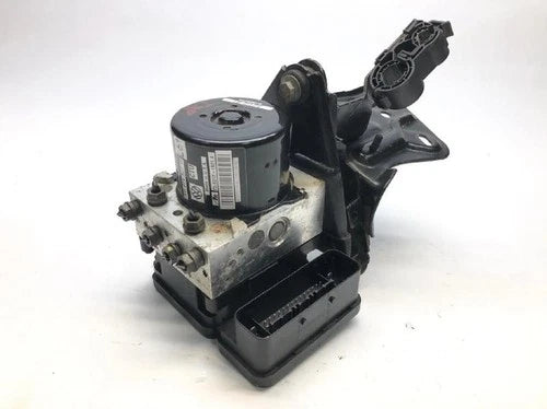 Bomba y módulo ABS 2012-2014 Volkswagen Jetta