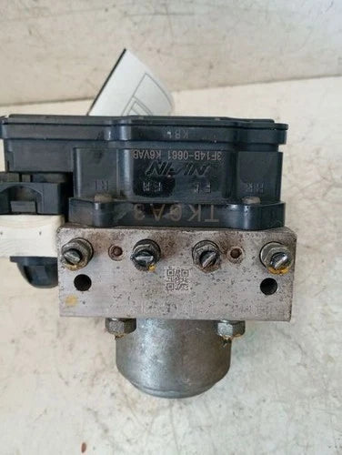 Bomba y módulo ABS 2012-2013 Honda Fit transmisión automática gasolina