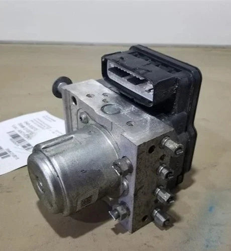 Bomba ABS 2014-2015 Honda Civic sedán 1.8L LX transmisión automática