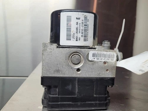 Bomba y módulo ABS 2012-2014 Ford Focus y BV61-2C405-NA j