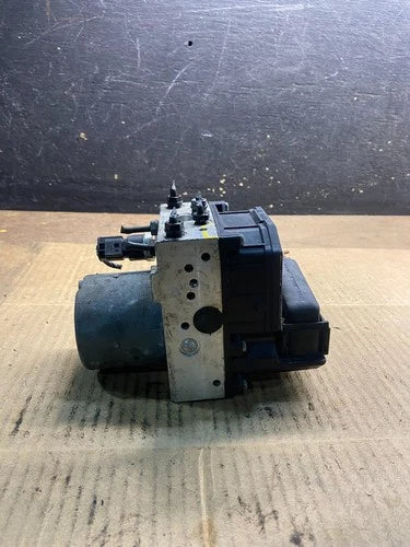 Bomba ABS 2001 2002 2003 BMW 325i 330i 3451 6762113 Y7212