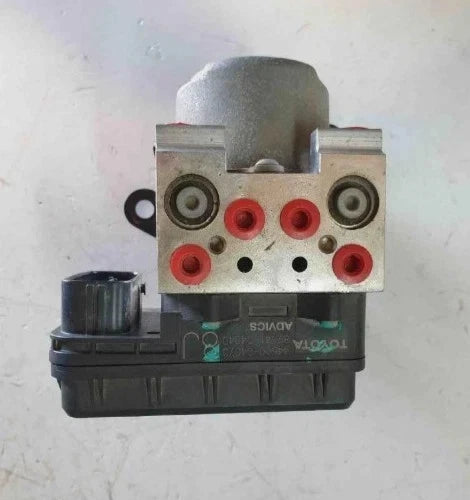 Bomba y módulo ABS 2005-2008 Toyota Tacoma