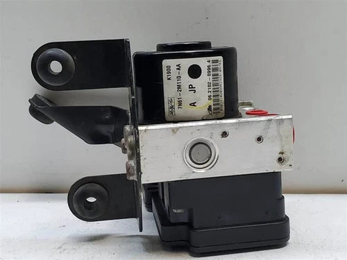 Bomba y módulo ABS 2006-2010 Mazda 5 sin gestión dinámica de estabilidad