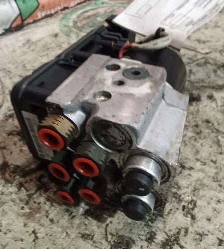 Bomba y módulo ABS 2002-2004 Ford F250 F350 SRW 4X4