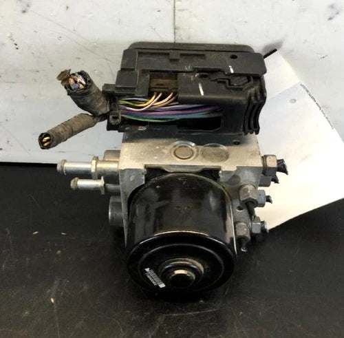 Bomba ABS 2014-2015 Ford Explorer sin control de crucero adaptativo