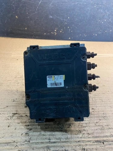 Bomba y módulo ABS Wabco referencia 4460470002 AA3309