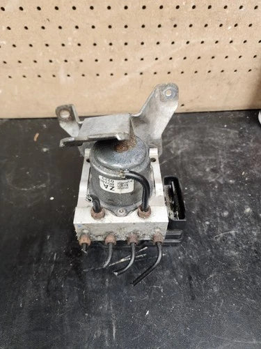 Bomba y módulo ABS 2009-2015 Honda Pilot Nissin SZAA0
