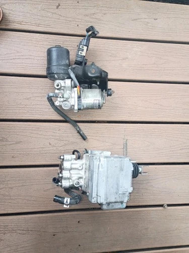 Bomba y módulo ABS 2012-2017 Toyota Camry / Prius híbrido / 47210-33172
