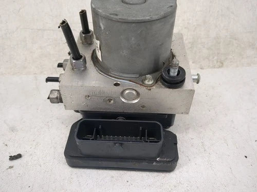 Bomba y módulo ABS 2013-2014 Ford Flex UCO6Q