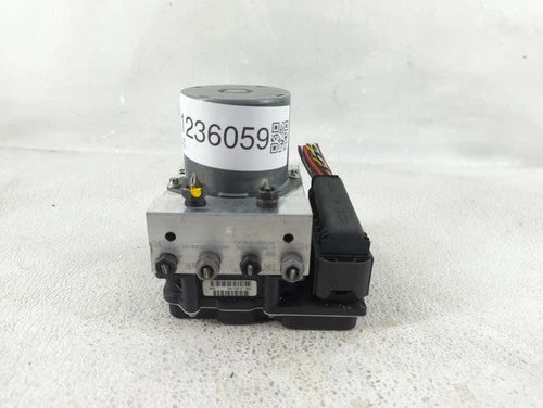 Bomba y módulo ABS 2004-2005 BMW 545i
