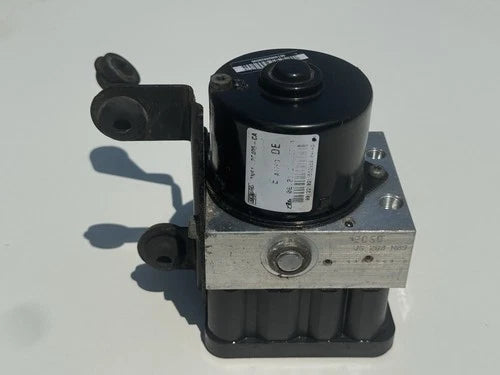 Bomba y módulo ABS 2006-2010 Mazda 5 7N612C405CA