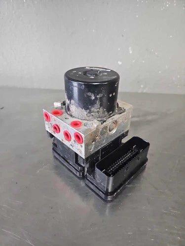 Bomba y módulo ABS 2013-2015 Ford Escape