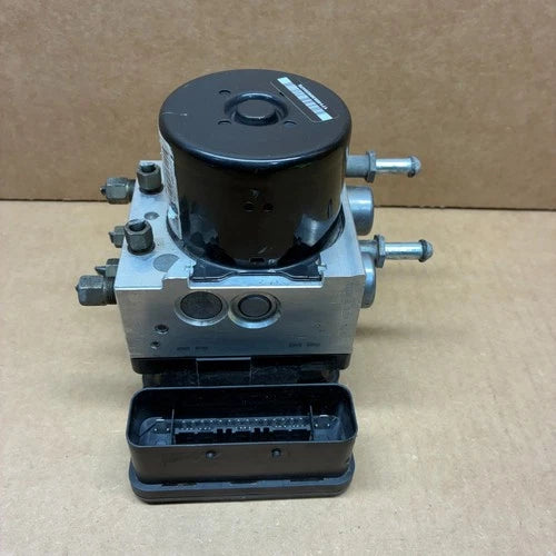 Bomba y módulo ABS 2008-2011 Nissan Xterra 4X2 transmisión automática 47660-ZS40C