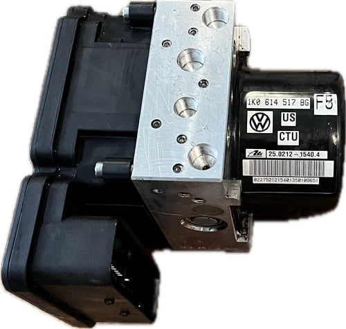 Bomba y módulo ABS 2010 Volkswagen Jetta 1K0614517BG