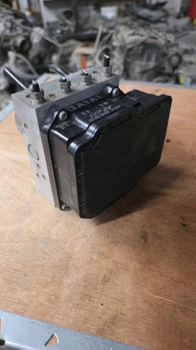 Bomba ABS 2011-2012 Honda Accord sedán 4- puertas 3.5L TA1A1