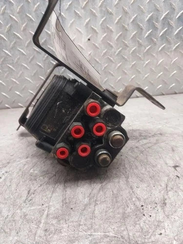 Bomba y módulo ABS 2002-2004 Ford F250 F350 Super Duty 4X2