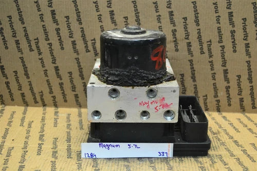 Bomba y módulo ABS 2005 Dodge magum 5.7L P04779242AG 337-12B4