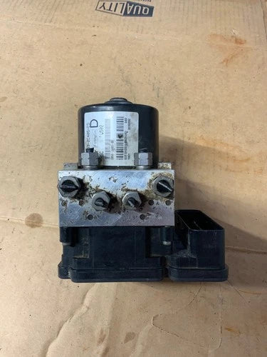 Bomba y módulo ABS 2013-2014 Ford Explorer DB53-2C405-DD