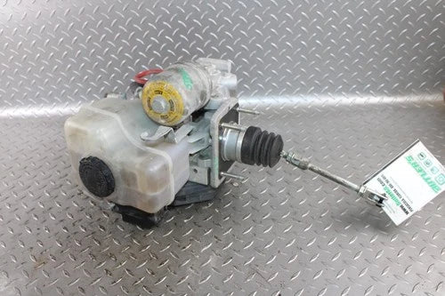 Cilindro maestro de freno ABS 2010-2013 GX460 ECU sin sistema de precolisión OE
