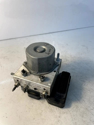 Bomba y módulo ABS 2013-2014 Toyota Camry 44540-06080 BB5-52O