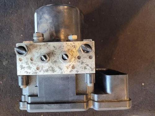 Bomba y módulo ABS 2013-2015 Ford Escape