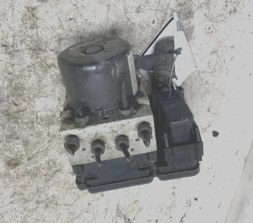 Bomba y módulo ABS 2010-2011 Ford Focus