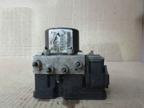 Bomba y módulo ABS 05 2005 Chrysler Pt Cruiser 05085251