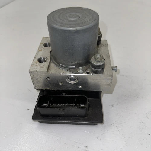 Bomba y módulo ABS # Land Rover Discovery 4 2010 AH422C405
