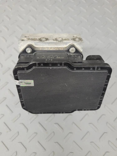 Bomba ABS 57110-T3M-A61 2014 Honda Accord cupé 3.5L T3MA6
