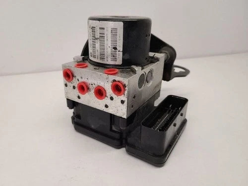 Bomba y módulo ABS 2010-2013 Jeep Compass Patriot