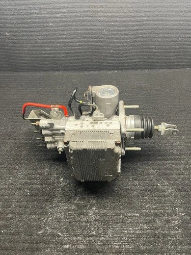 Servofreno ABS 2010-2015 Toyota Prius c 47210-52020