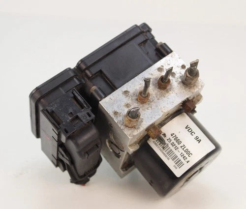 Bomba y módulo ABS 2009-2011 Nissan Pathfinder Xterra 47660-ZL00C
