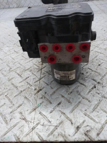 Bomba ABS 2009 Kia Borrego electrónico gestión de estabilidad