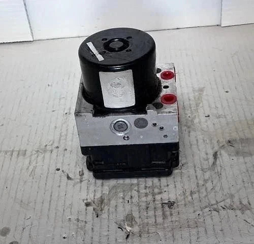 Bomba y módulo ABS 2014-2015 Ford Transit Connect